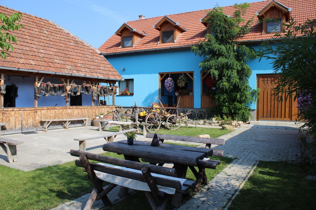 Csipkeszeg Bed & Breakfast Sic / Szek Romania Exterior photo
