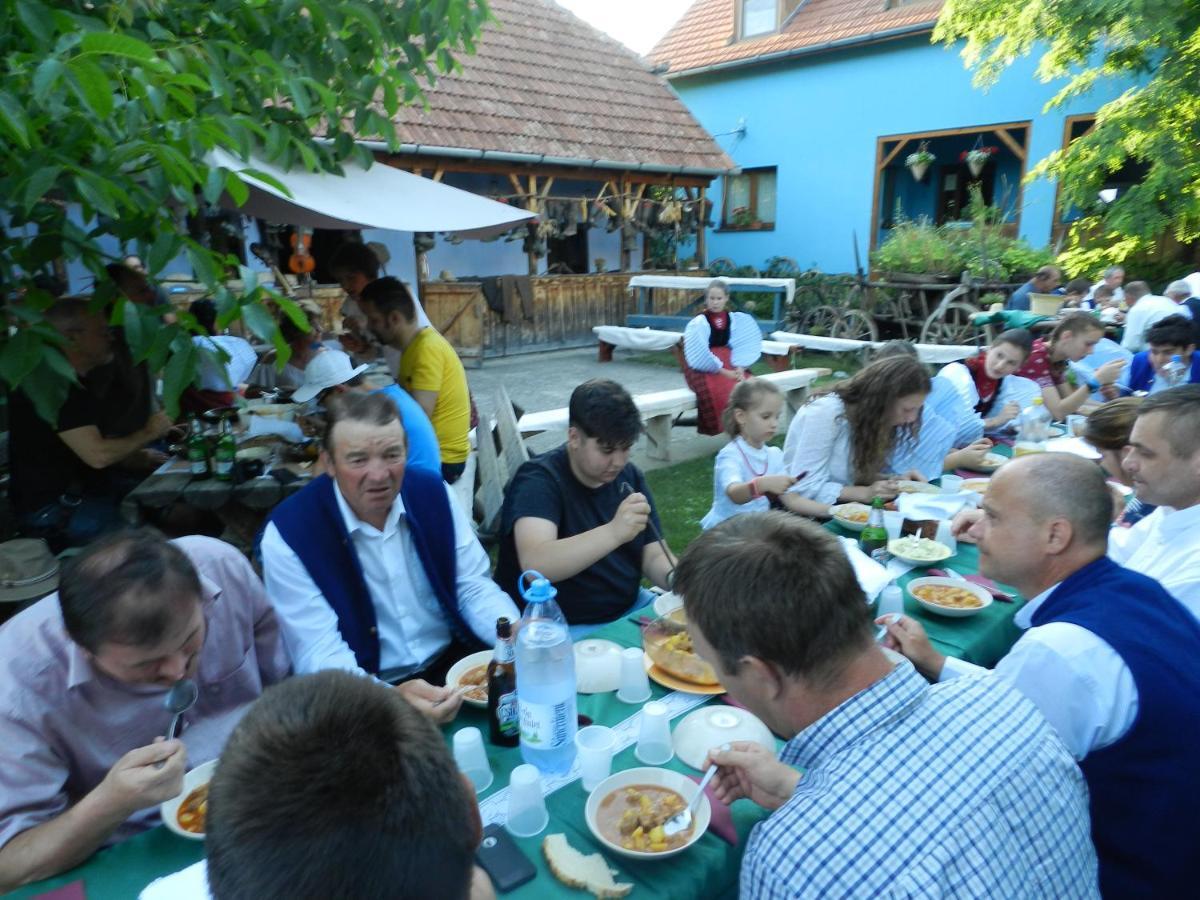 Csipkeszeg Bed & Breakfast Sic / Szek Romania Exterior photo